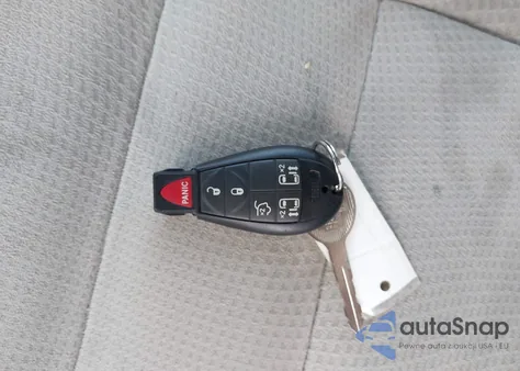 2016 Dodge Grand Caravan Sxt from USA, damaged, VIN 2C4RDGCG7GR388728